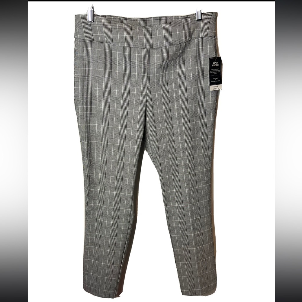 Counterparts Gray Plaid Cropped Dress Pants